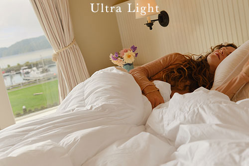 Cascade Made™ 900 King Size Ultra Light Goose Down Comforter