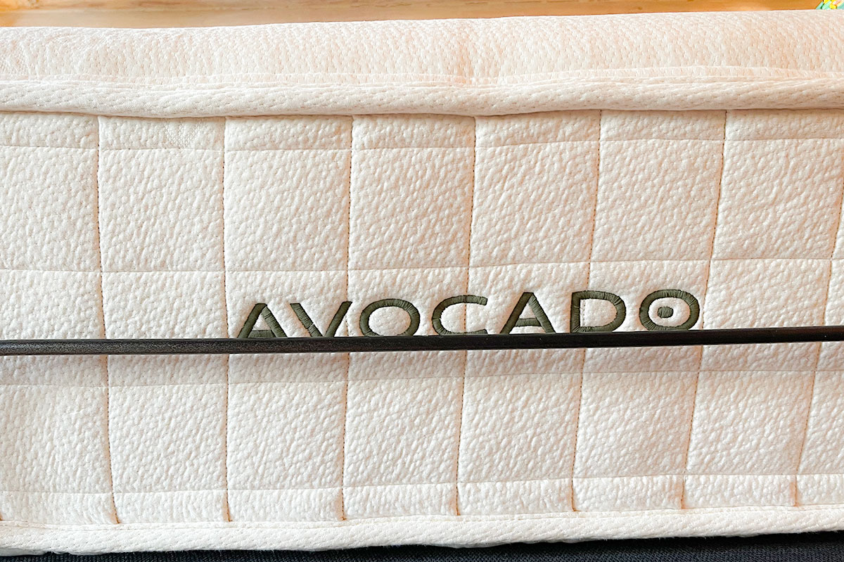 The Avocado Organic Luxury Mattress - End View The Avocado Organic Luxury Mattress - End View