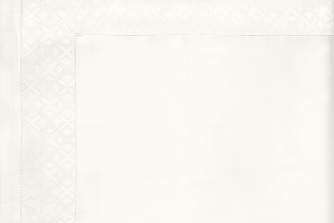Sferra Giza 45 Quatrefoil - Flat Sheet Detail - Ivory
