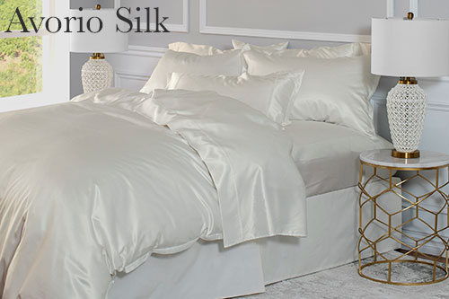 St Geneve Avorio Silk Plumeria Bay, Pure Silk Duvet Cover